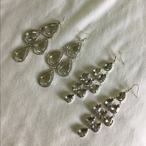2 sets of earrings